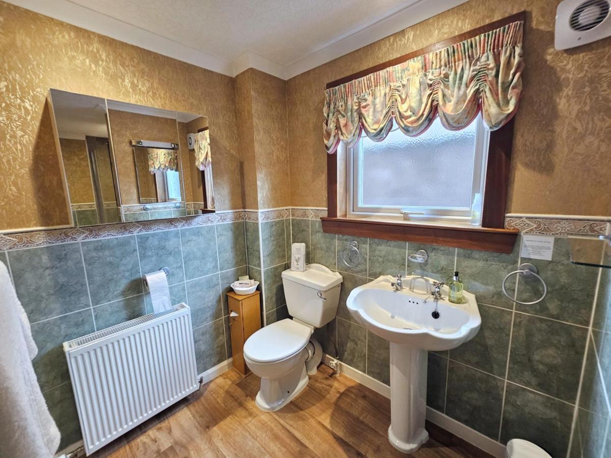 Abermar Guest House - Inverness Esterno foto